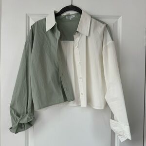 Two-Toned Cropped Poplin Button Down